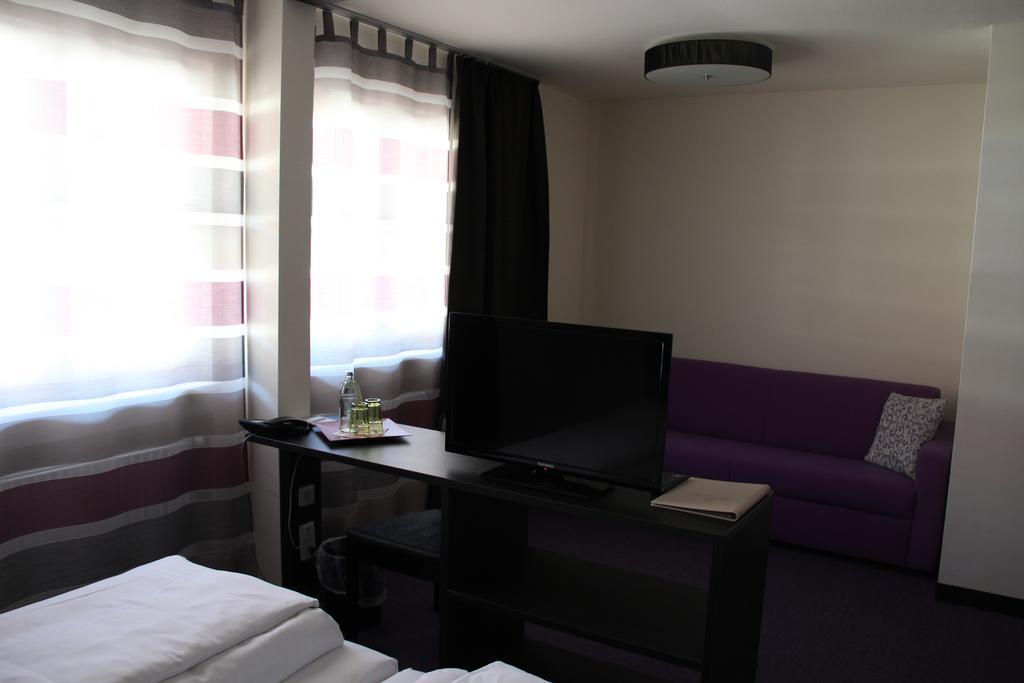 Amiga Hotel Muenchen Messe Exteriör bild