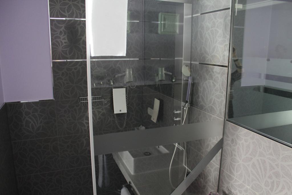 Amiga Hotel Muenchen Messe Exteriör bild